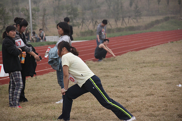 60岁以后能做10个动作证明还年轻,到了50岁你一定要做这四个动作