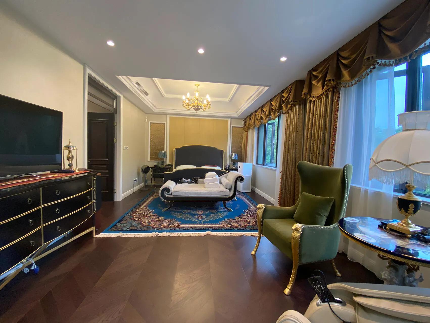 豪华1500平庄园式独栋别墅精装修,中房森林别墅庭院