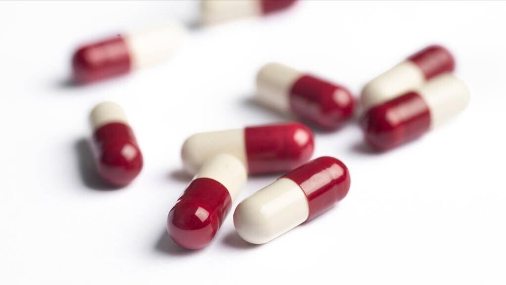 经常胸前肌肉痛,胸前有疼痛感是什么原因