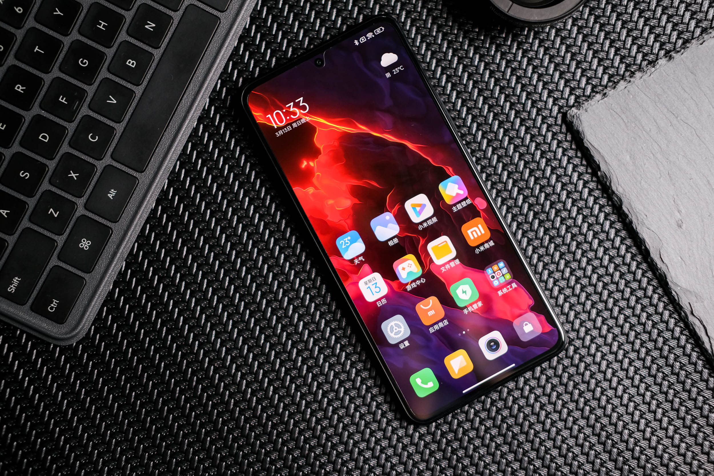 目前小米最值得入手的手机是什么,小米手机性价比高且便宜的机型