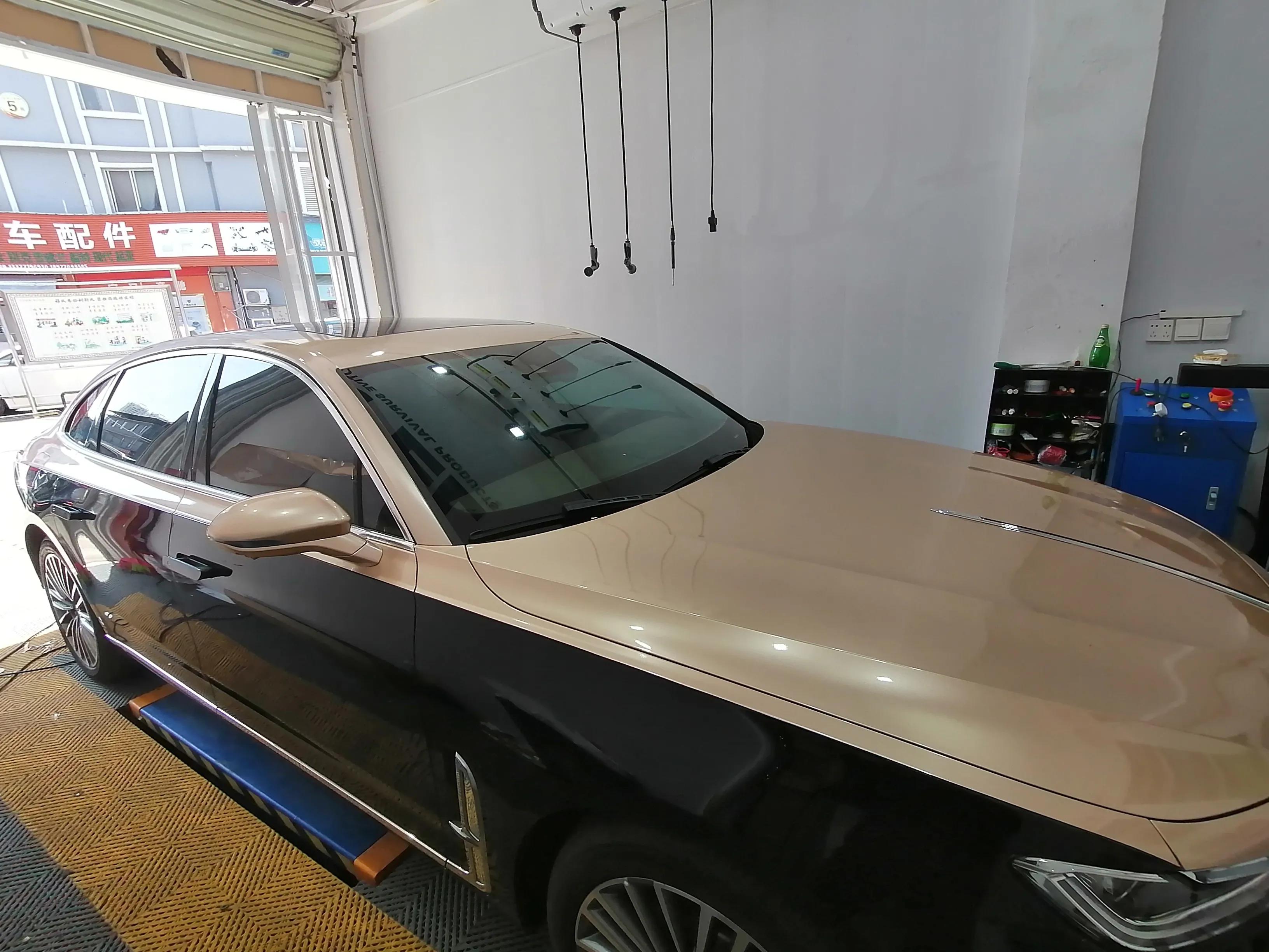 改色膜让爱车华丽蜕变,改色膜让老车秒变新车