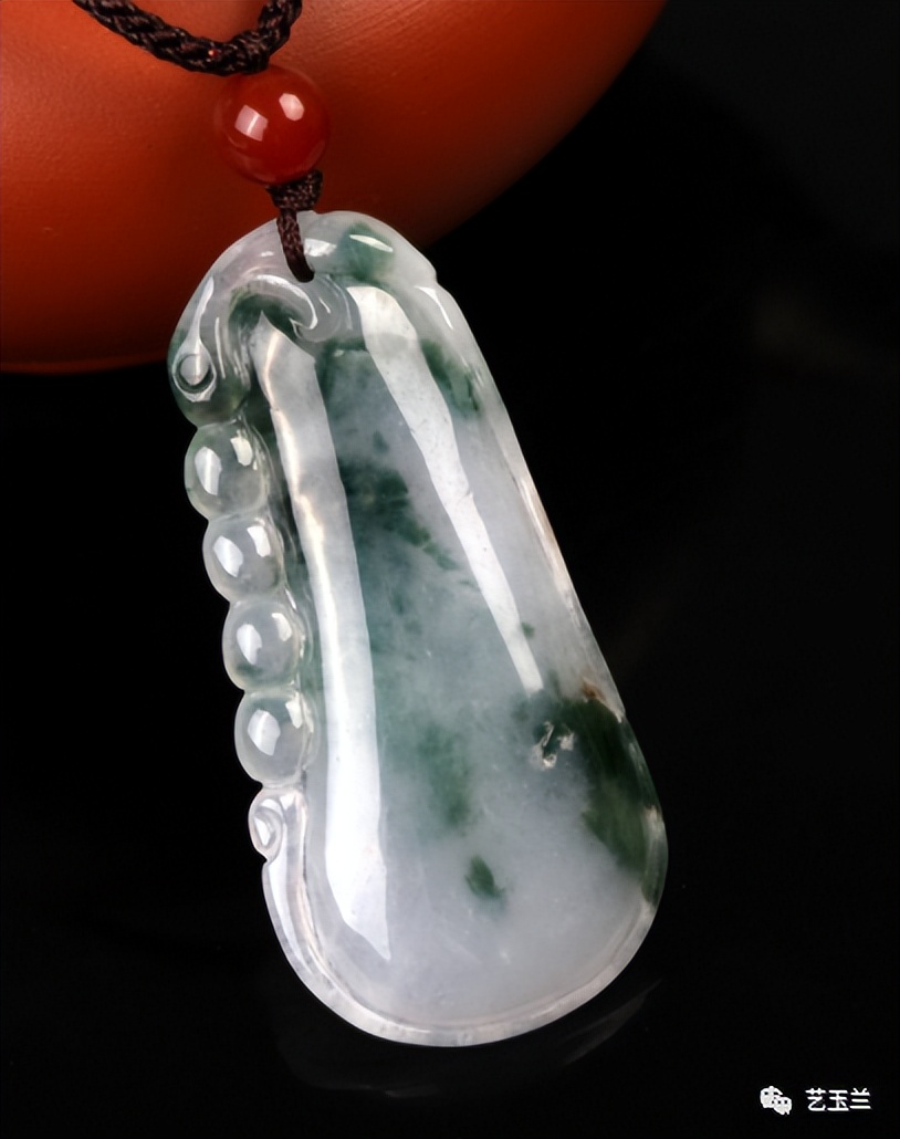 怎么鉴别翡翠真假糯种翡翠,如何辨别翡翠糯种真假