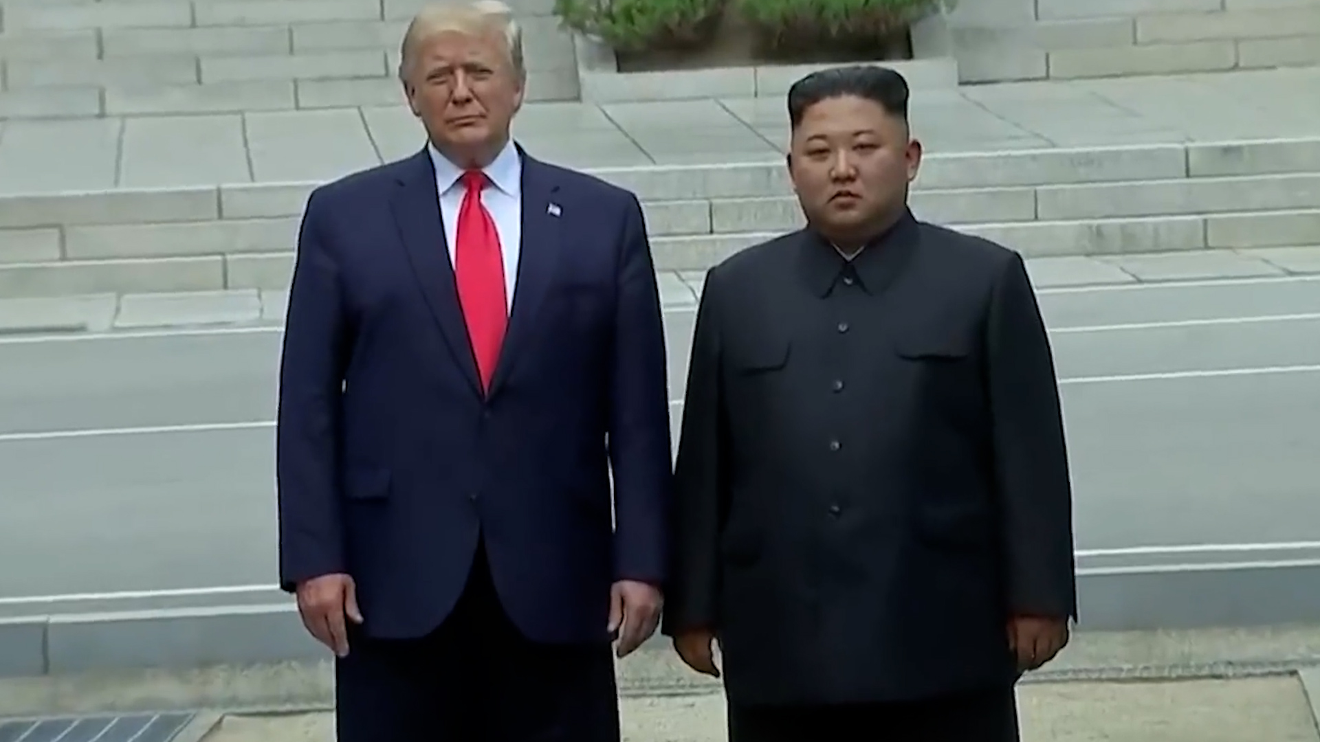 实拍朝鲜街道的情况，被美国制裁这么久，朝鲜人如今过的怎么样？