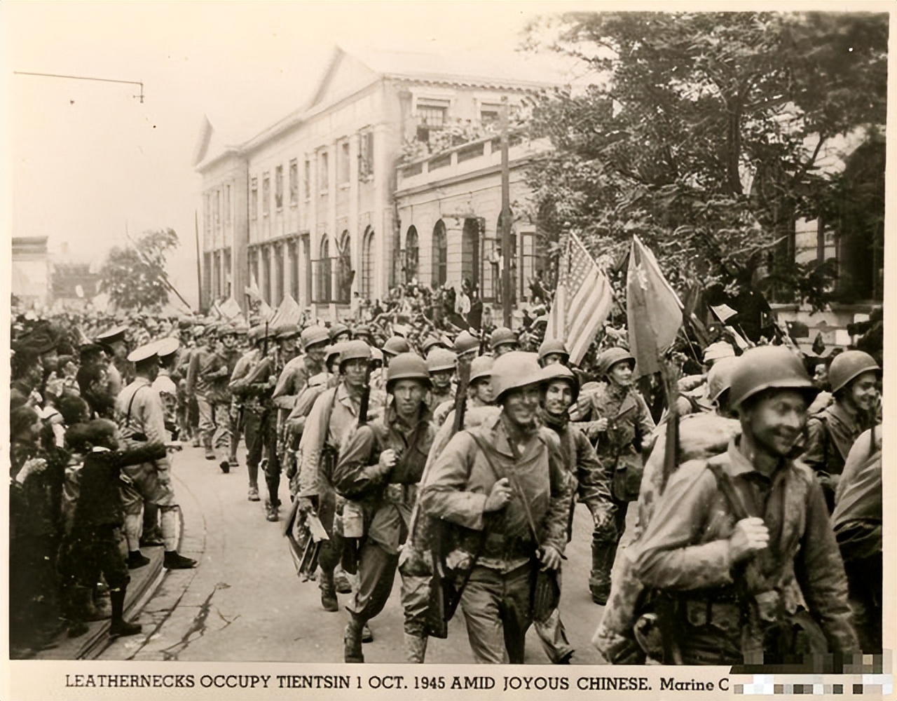 苏联专家给公安上课，突然被捕，局长笑言：老韩，我找你好苦