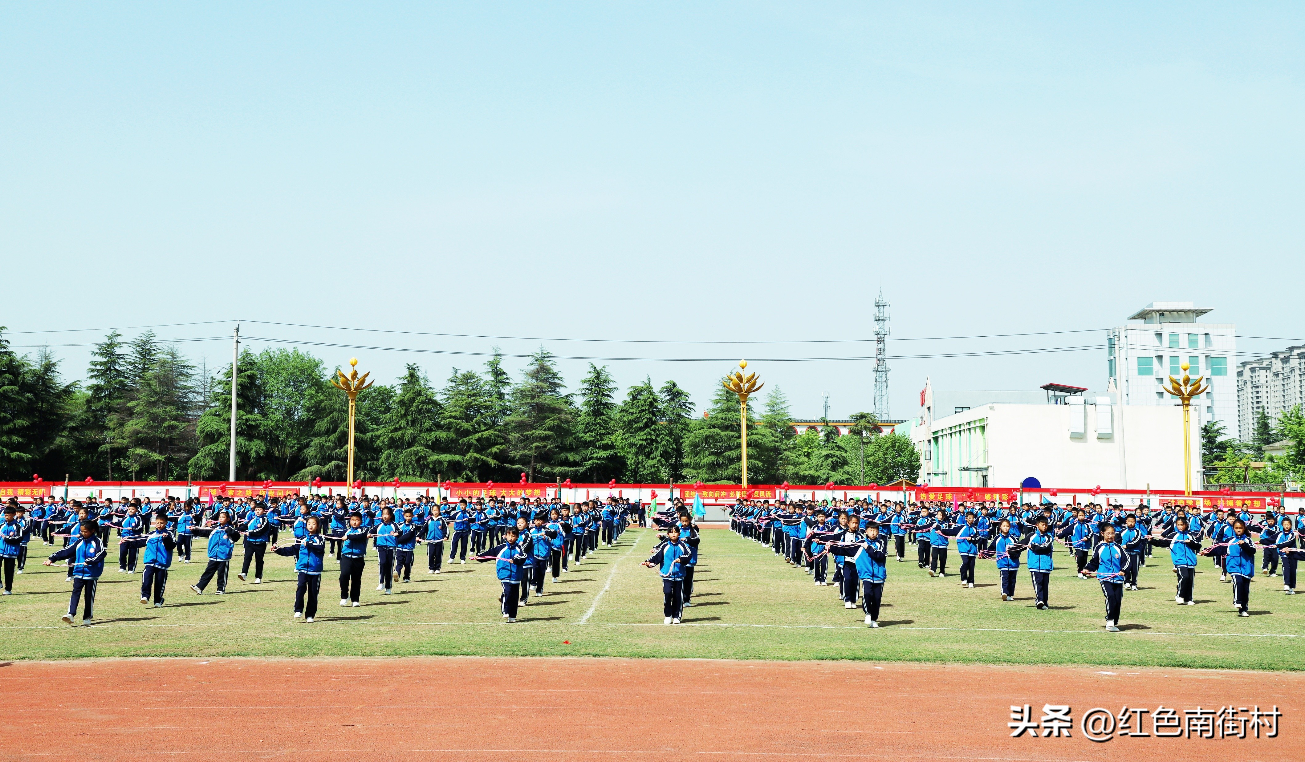 第5届县长杯小学足球比赛,黄冈小学市长杯足球比赛