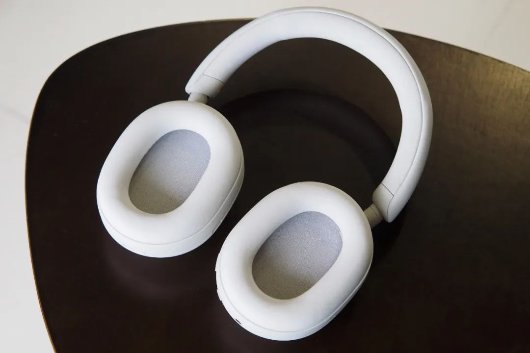 索尼wh-1000xm4对比wh-1000xm5,索尼wh-1000xm5测评