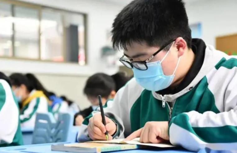 单招大专和高考大专毕业证一样吗,单招大专和高考大专当兵有区别吗