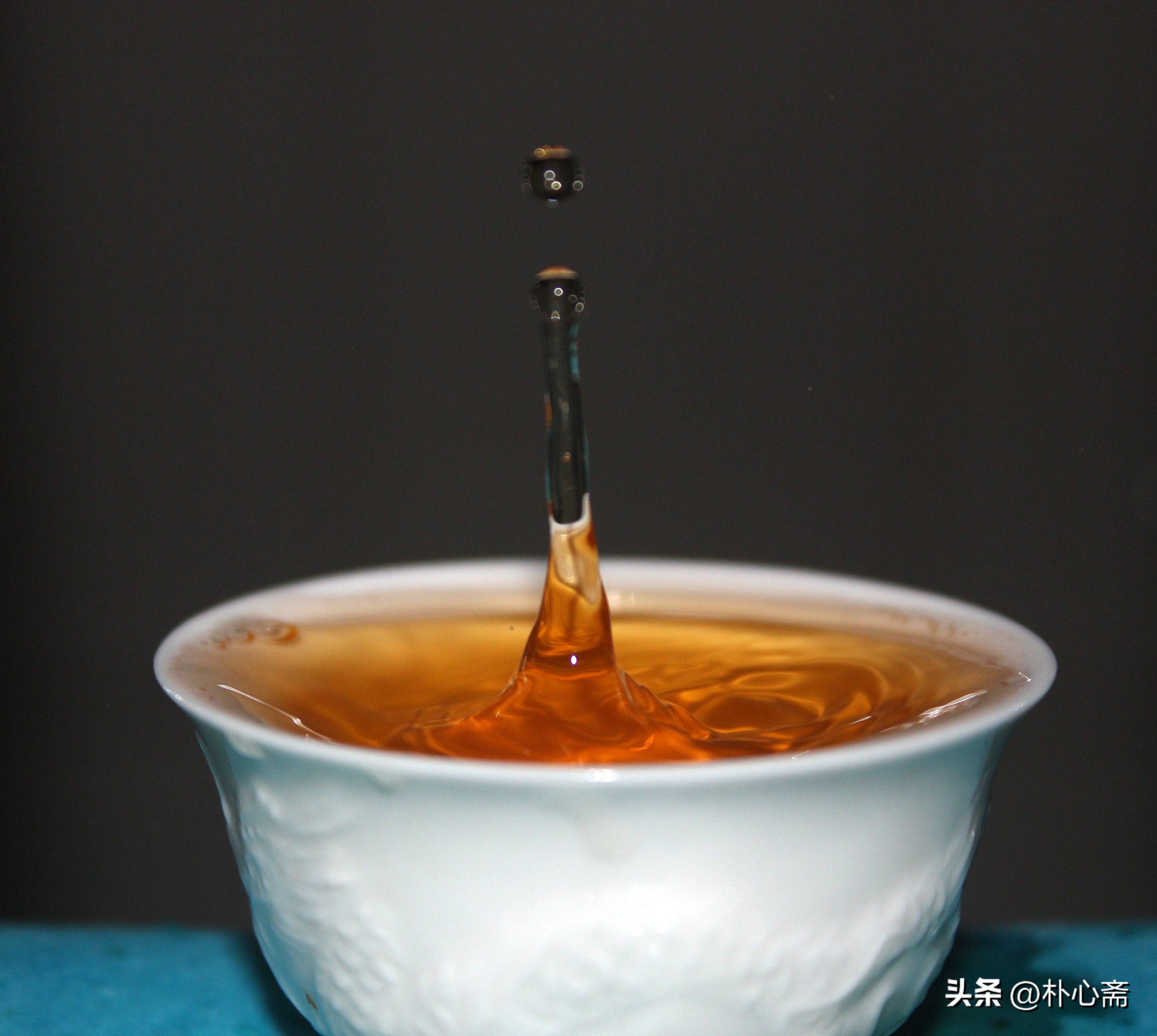 不管爱情还是友情一个人维持好累,真正对你好的人无论爱情还是友情