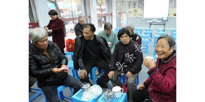 几岁男孩和父母分开睡最好,叛逆期男孩要求和父母分房睡