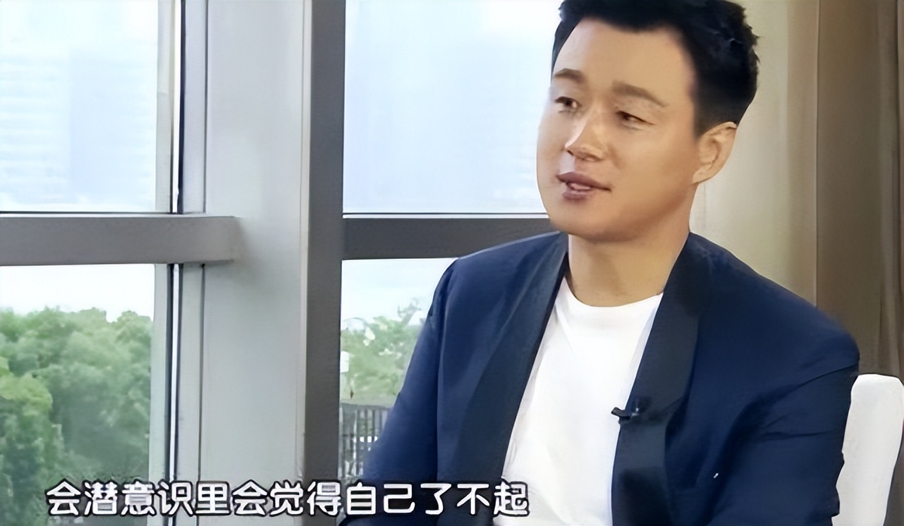 佟大为关悦结婚10周年,佟大为的妻子关悦比老公大多少