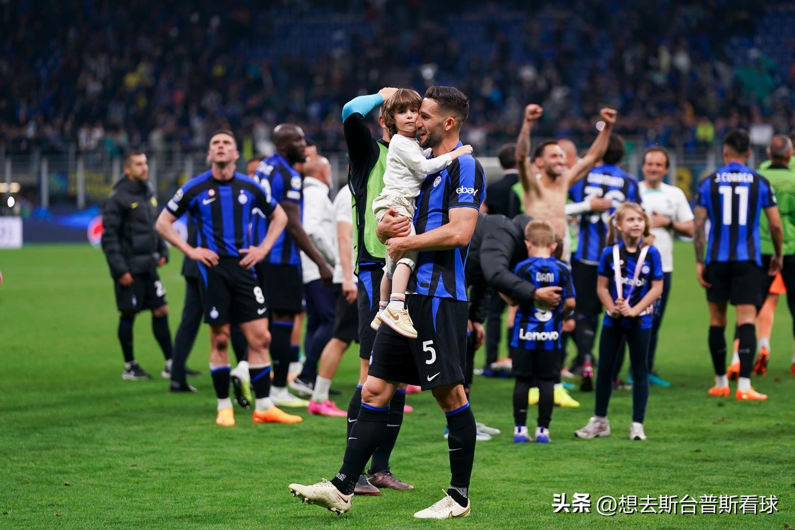 自我救赎！国米昔日锋霸重回巅峰，27岁喀麦隆门将获赞世界级