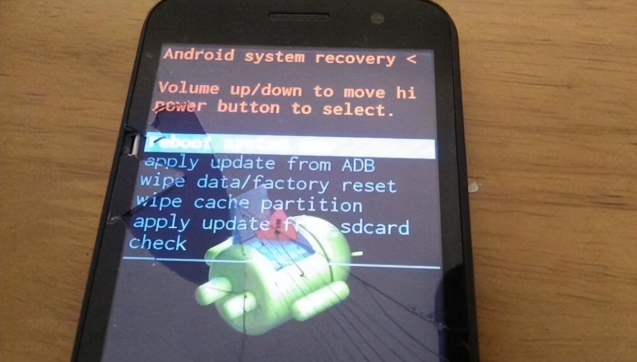 手机恢复出厂设置后系统还升级吗,手机恢复出厂设置后还要换吗