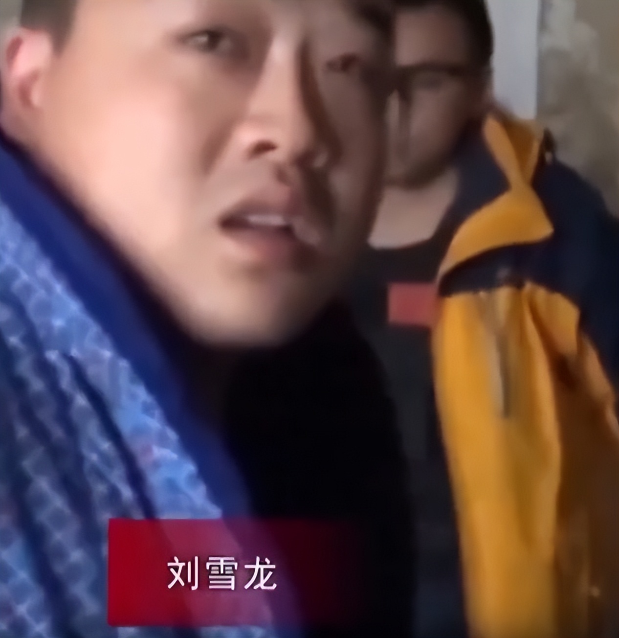 男子中700万彩票后挥霍一空被抓,男子彩票中700万挥霍一空被抓