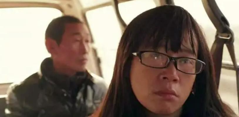 余秀华被小丈夫家暴抛弃,余秀华称被丈夫家暴最新消息