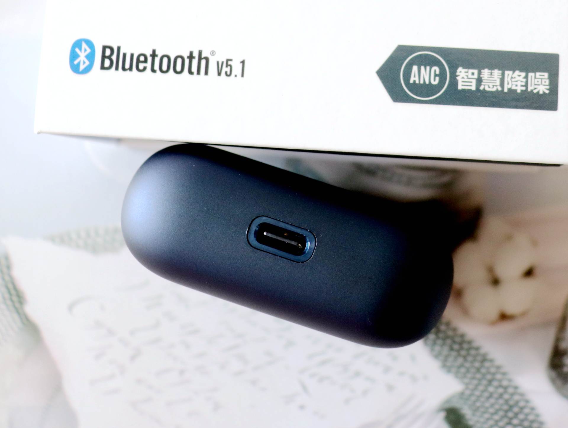 主动降噪耳机，首选双飞燕二皮B90真无线蓝牙耳机