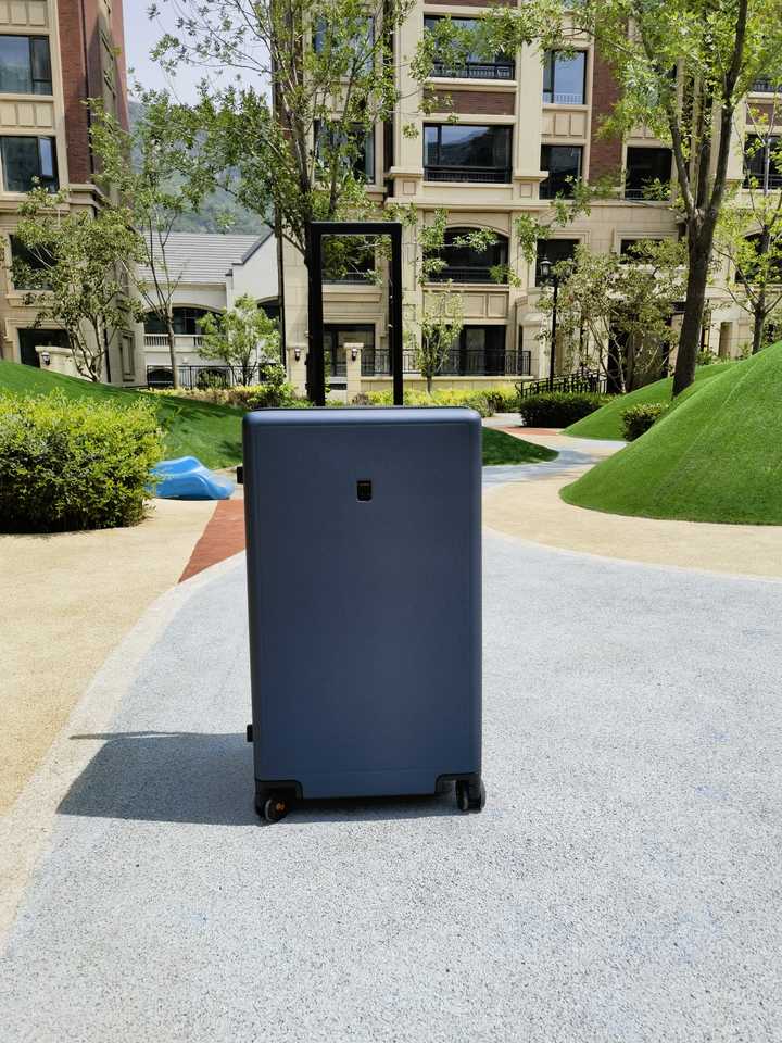 地平线8号行李箱24寸和20寸铝框,地平线8行李箱20寸和24寸评测