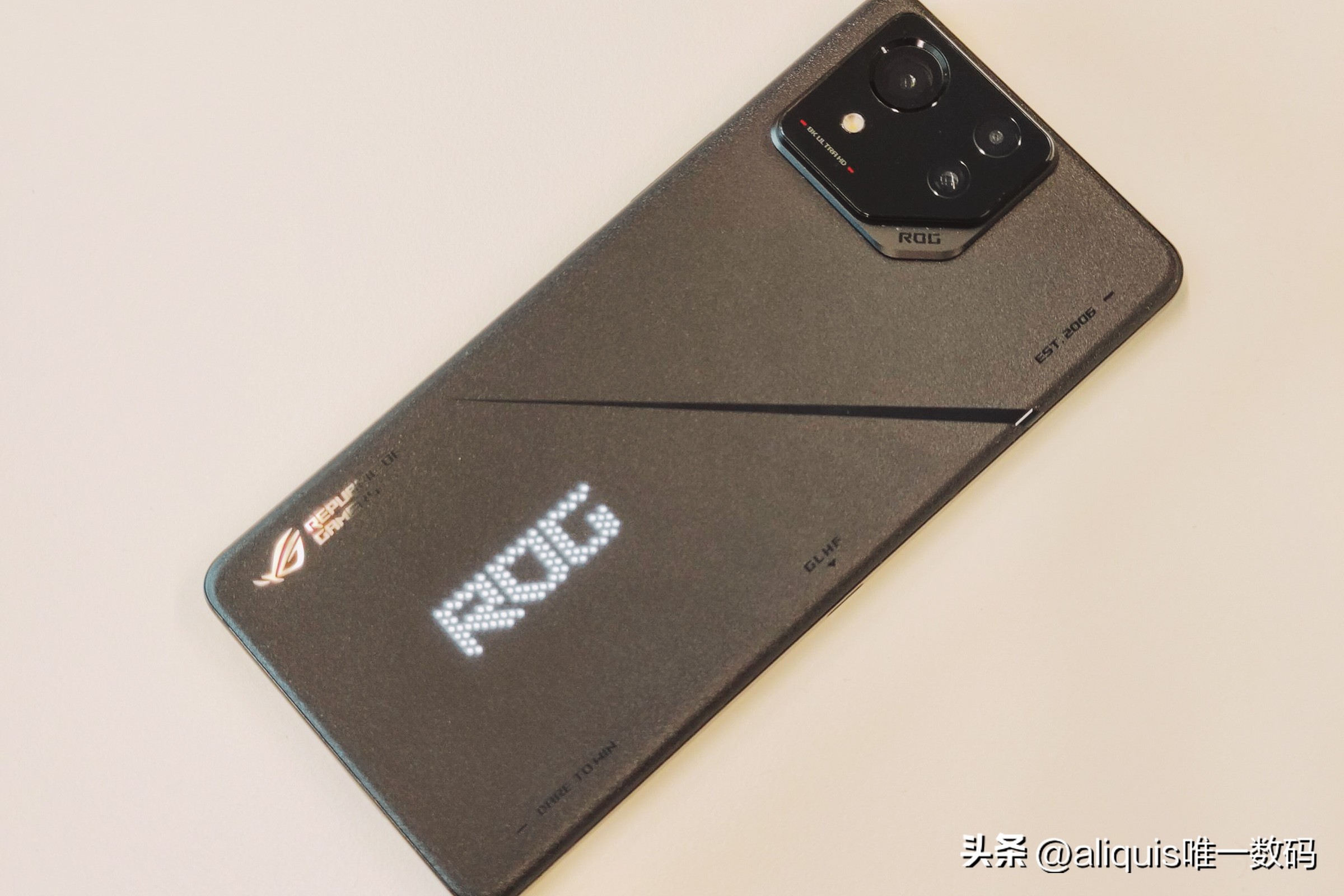 华硕rog8pro买哪个配置,华硕rog游戏手机8