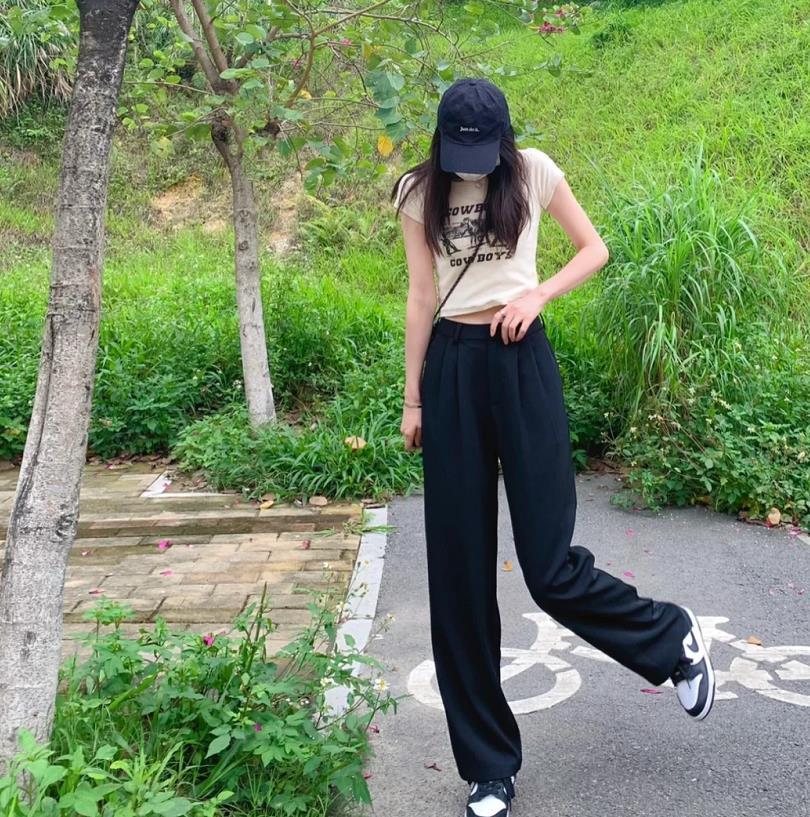 今年最流行的夏天穿的裤子,今年的夏天流行什么样的裤子