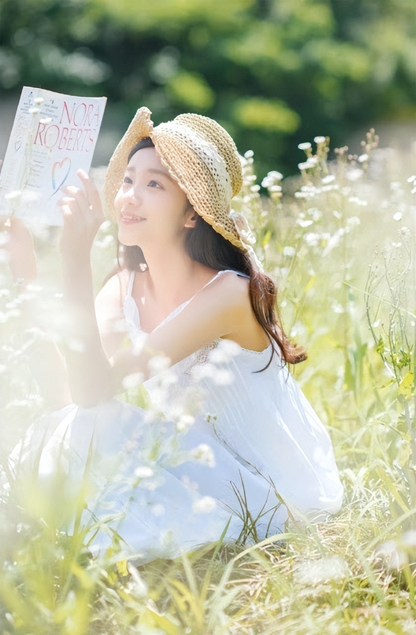 化妆行业个性签名,关于化妆的精美句子