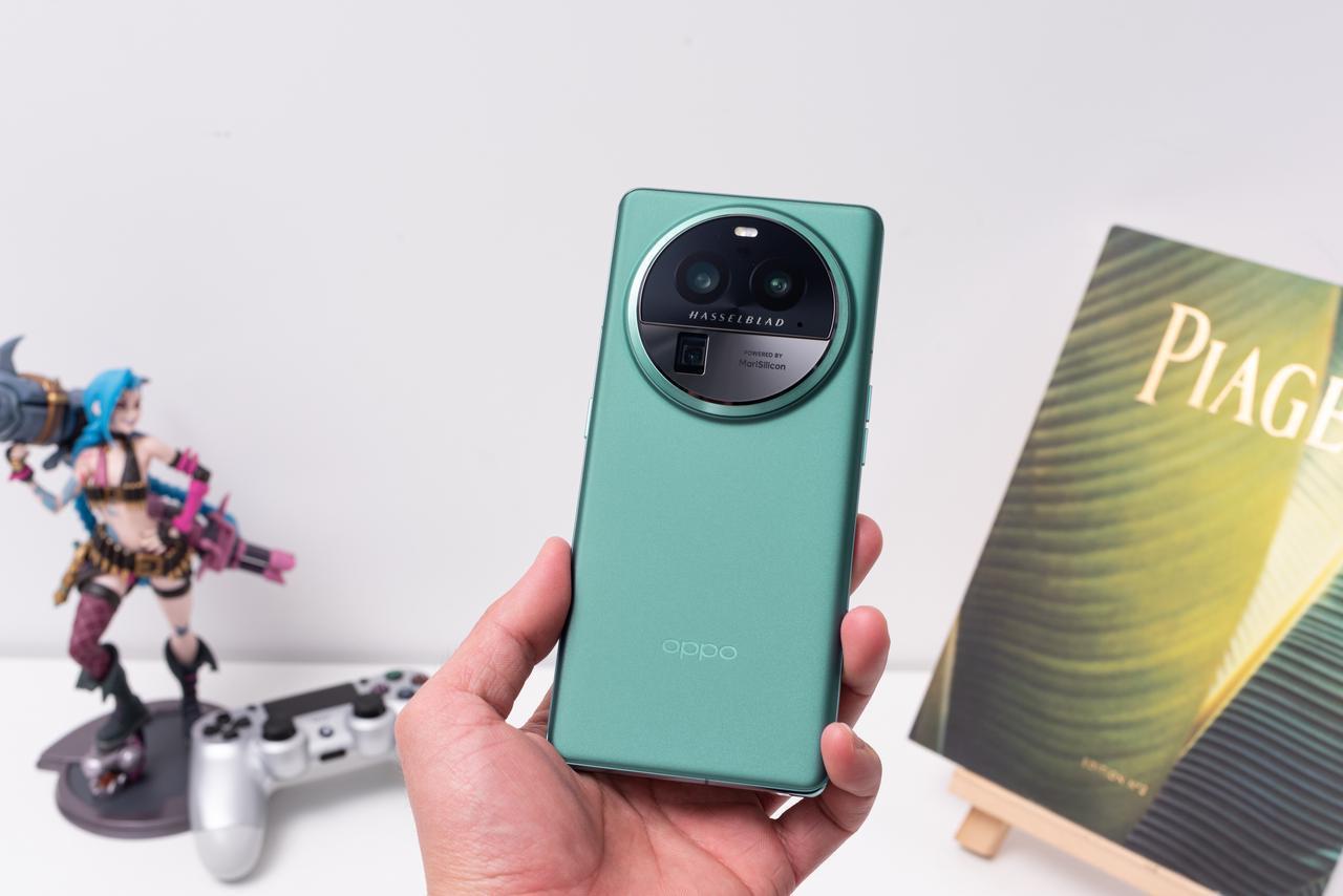 梅耶马斯克和马斯克关系,马斯克和梅耶