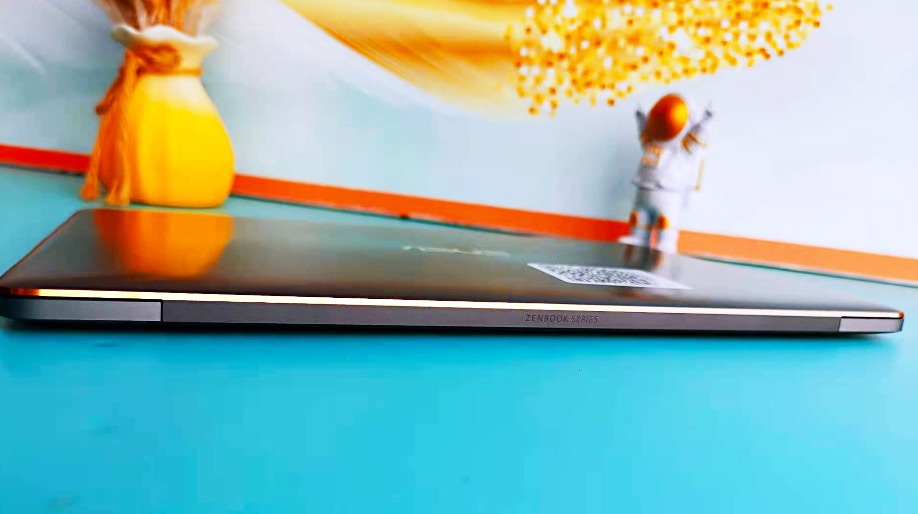 华硕轻薄高色域办公本,华硕镜面屏笔记本推荐