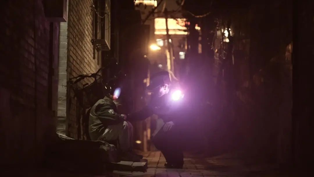 一个胡同女警和她的18年