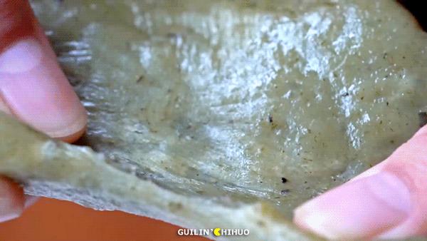 桂林最好吃的7家艾叶粑小店!1元起1个!每一口都是春天的味道!