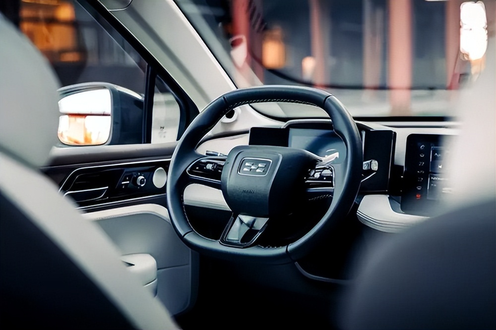 爱驰u5内饰效果图大全,爱驰u5新款黑科技