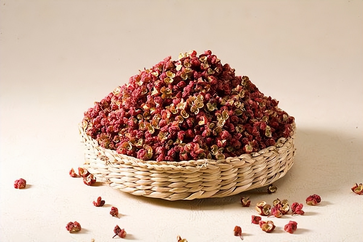 糜烂型足癣用水杨酸乳膏有用吗,糜烂型足癣擦碘伏有用吗