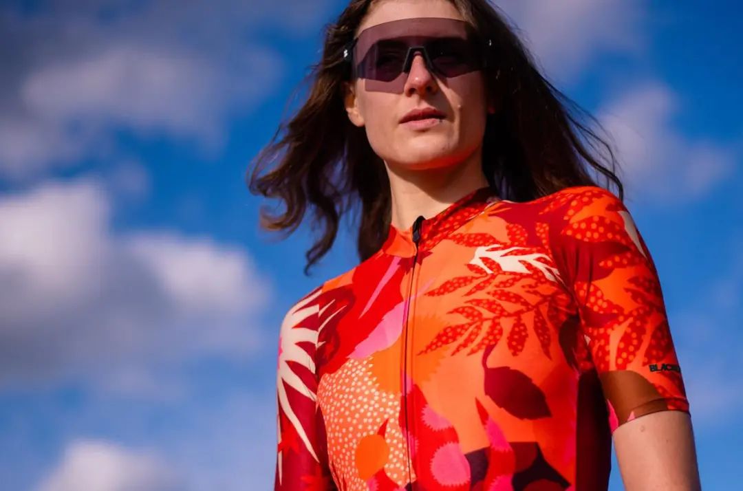 2022全球30位热门女装服装联名设计师和艺术家