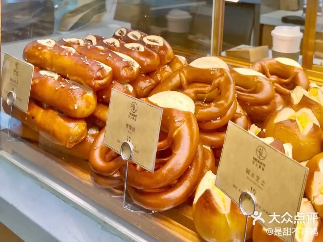 网上购买面包安全吗,网购面包是脏的怎么赔偿