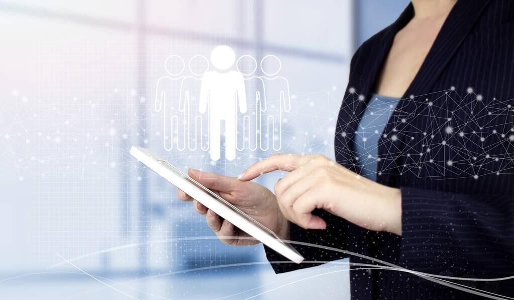 敲定！500万的居间服务费，这样提现，税负最多只需3%