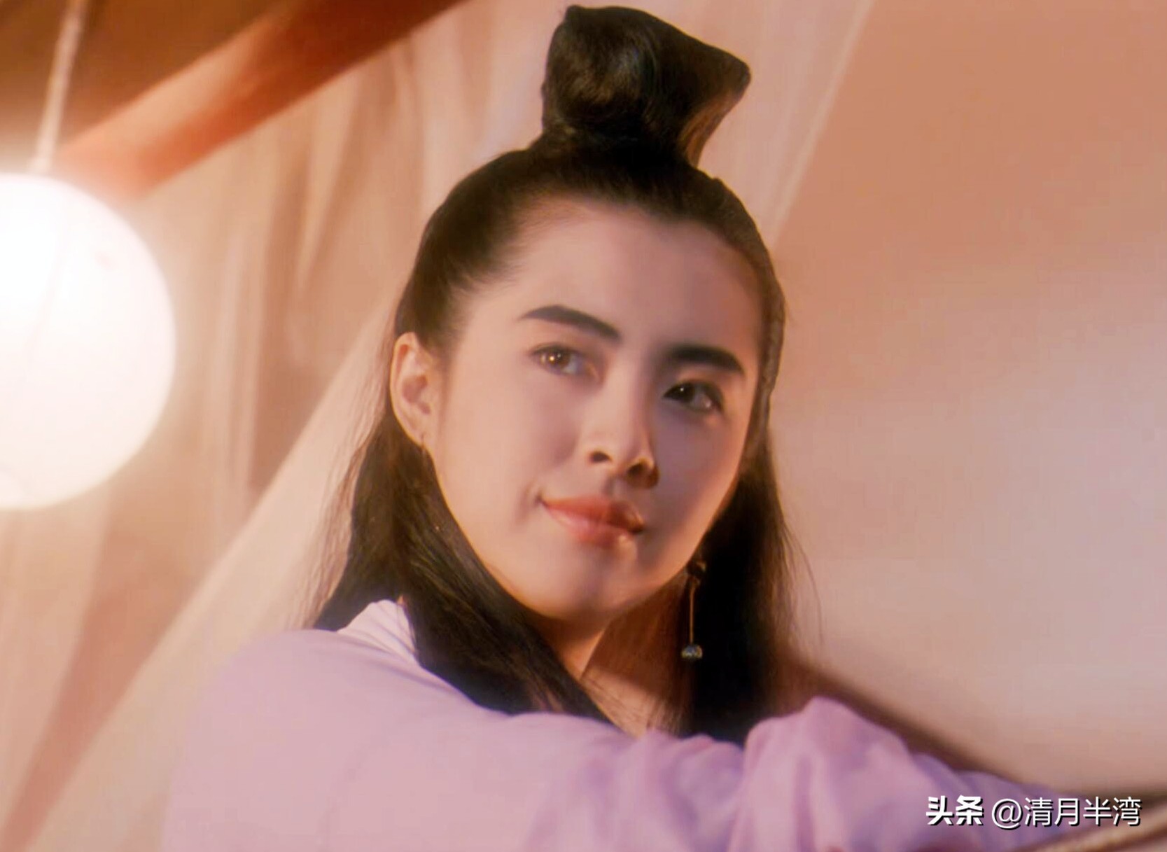 10位桃花眼明星,七位桃花眼女明星图片