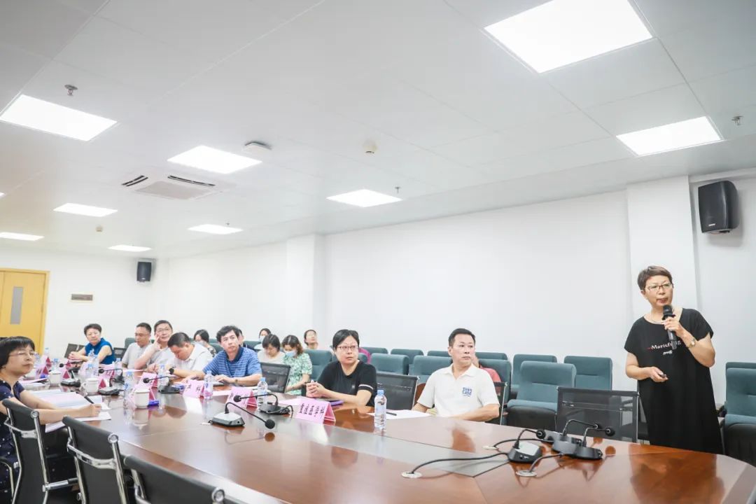 5分钟的紧急剖宫产！小编仿佛看完了一场电影