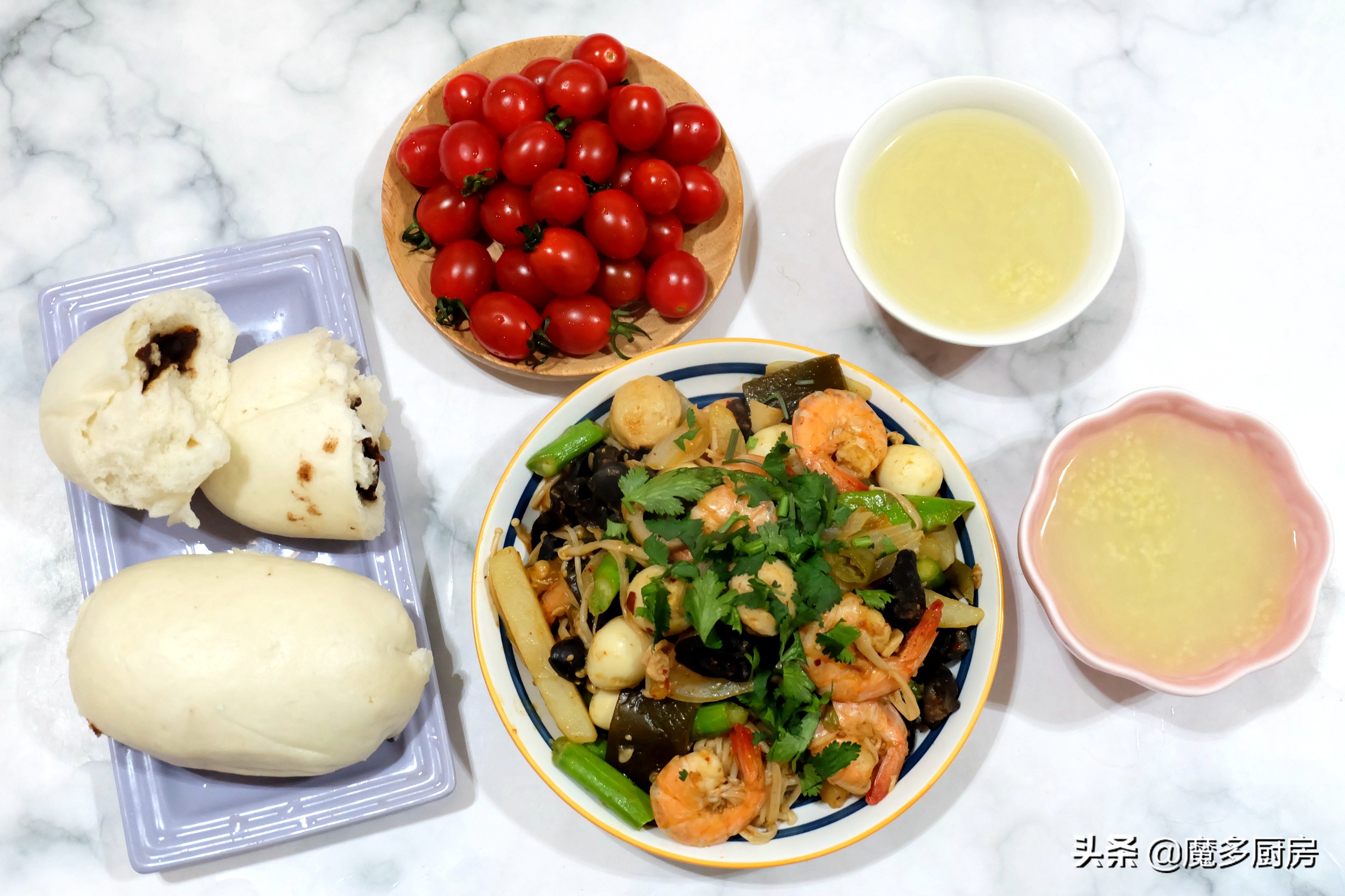 麻辣香锅在家怎么做才不辣又好吃,麻辣香锅家庭做法特辣