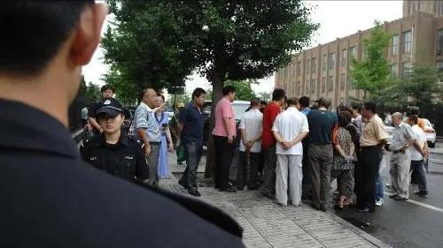 2011打死民警事件,光天化日之下打死执勤交警后续