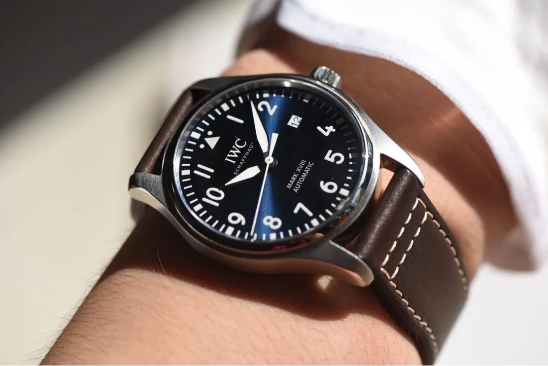 飞行员系列腕表哪个品牌好,上海牌手表飞行员系列