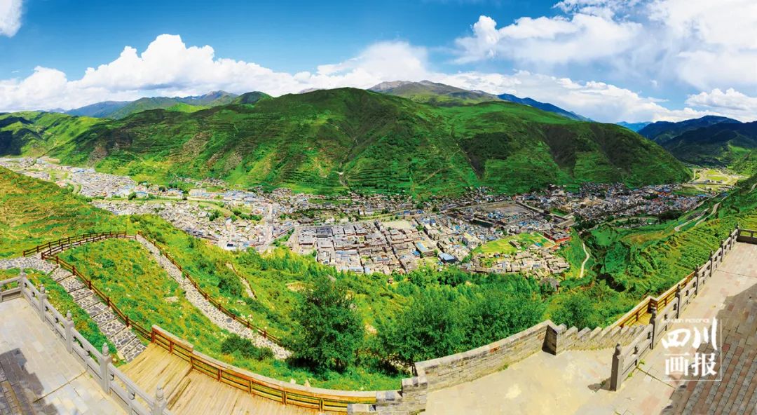 松潘古城好玩吗,松潘古城里的美景