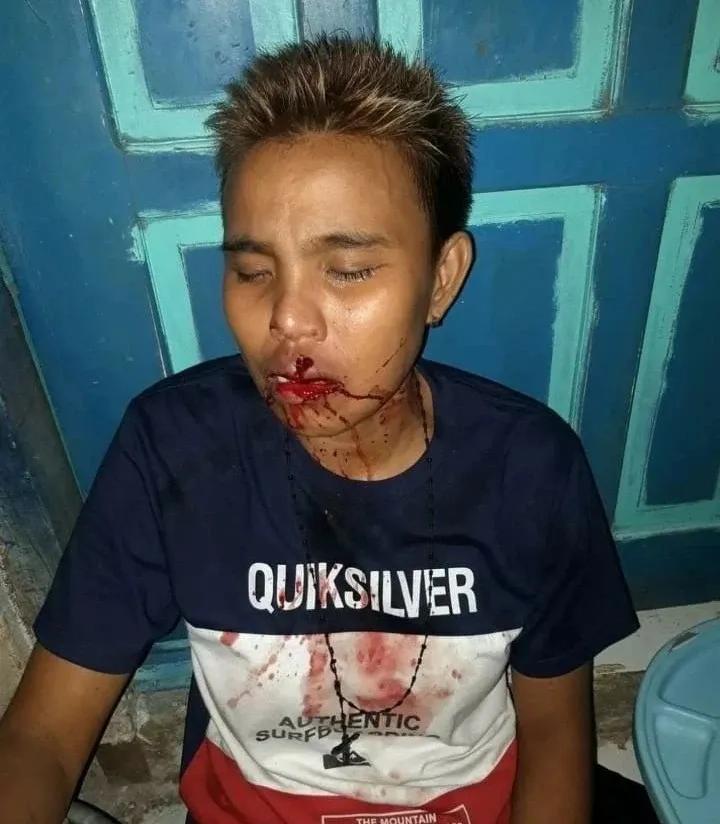 *工罢**：他们有组织、有纪律，还有*力暴**