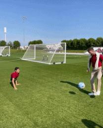 只有半个身子的男人,只有半个身子的人