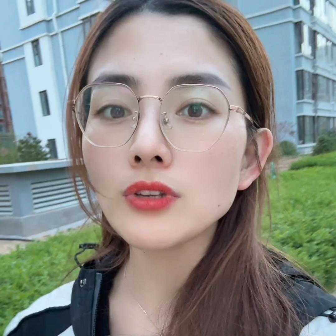 6岁的孩子脾气太暴躁大吼大叫,如何应对1至6岁熊孩子发脾气