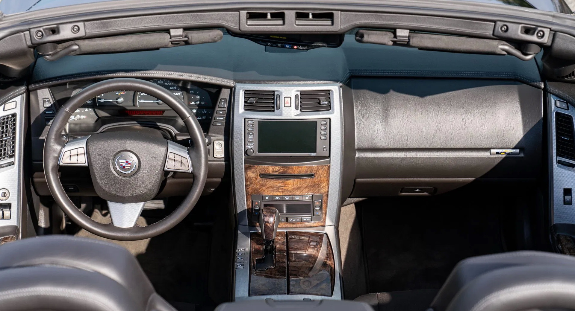 xlr凯迪拉克,我最喜欢的车型介绍