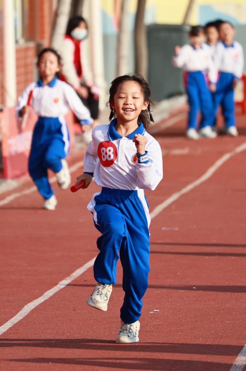 中考喜报国防蛟龙班平均分高达710！狮岭这所学校凭实力“狂飙”