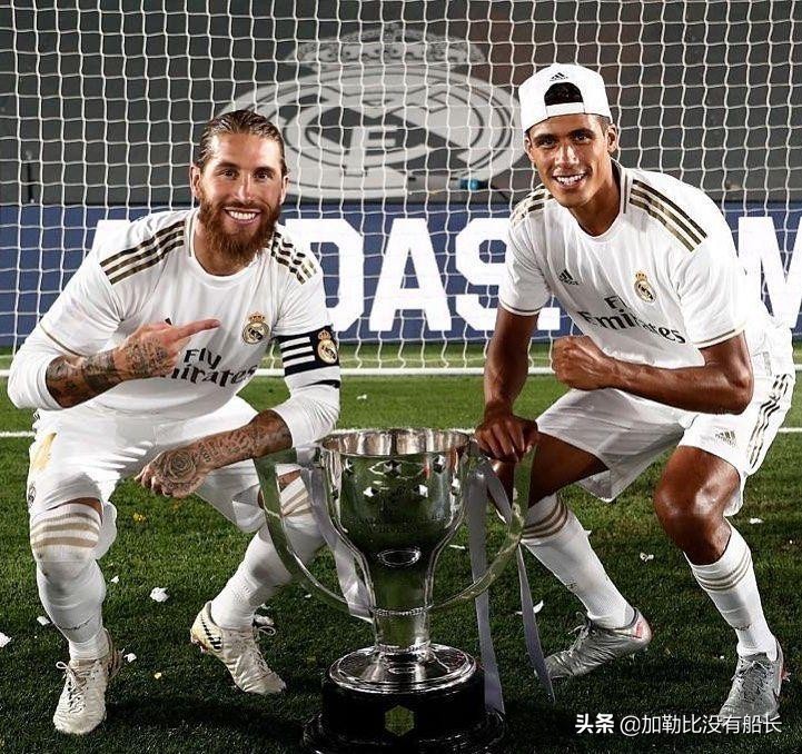 亲历两期银河战舰的拉莫斯与利物浦复兴基石的范戴克，你中意谁？