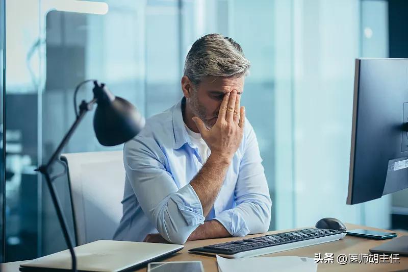 带状疱疹缠腰蛇为什么会头痛,蛇缠腰带状疱疹怎么才算治好