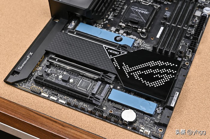 低调实用中塔——ROGZ690HERO+影驰4070Ti+银欣FARAB2装机展示