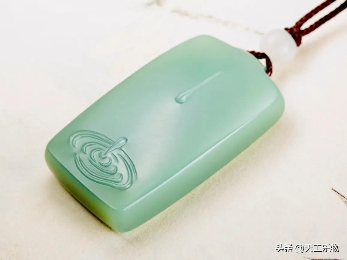 俄碧“上善若水”！如何分清沙枣青、河磨玉、且末蓝、碧玉粉青？