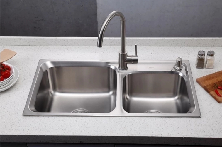 厨房装修水槽的最佳选择,厨房水槽最好用什么样的