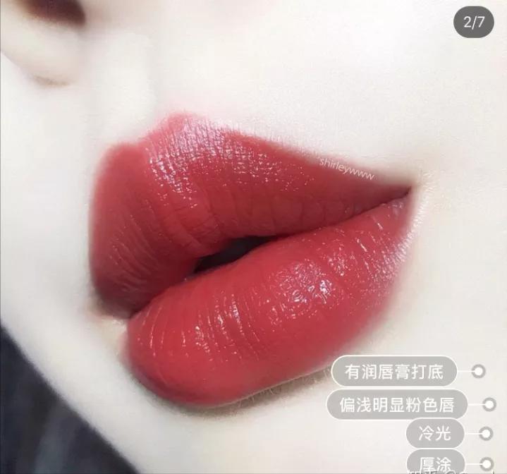 每个女生都不可能只拥有一支口红,女生一生只能买十只口红