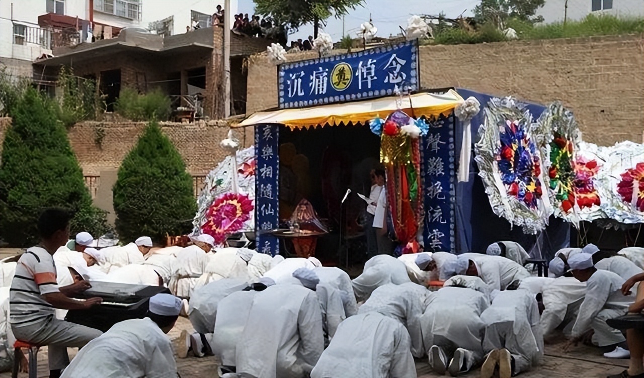 参加葬礼禁忌有哪些,参加农村葬礼有什么讲究